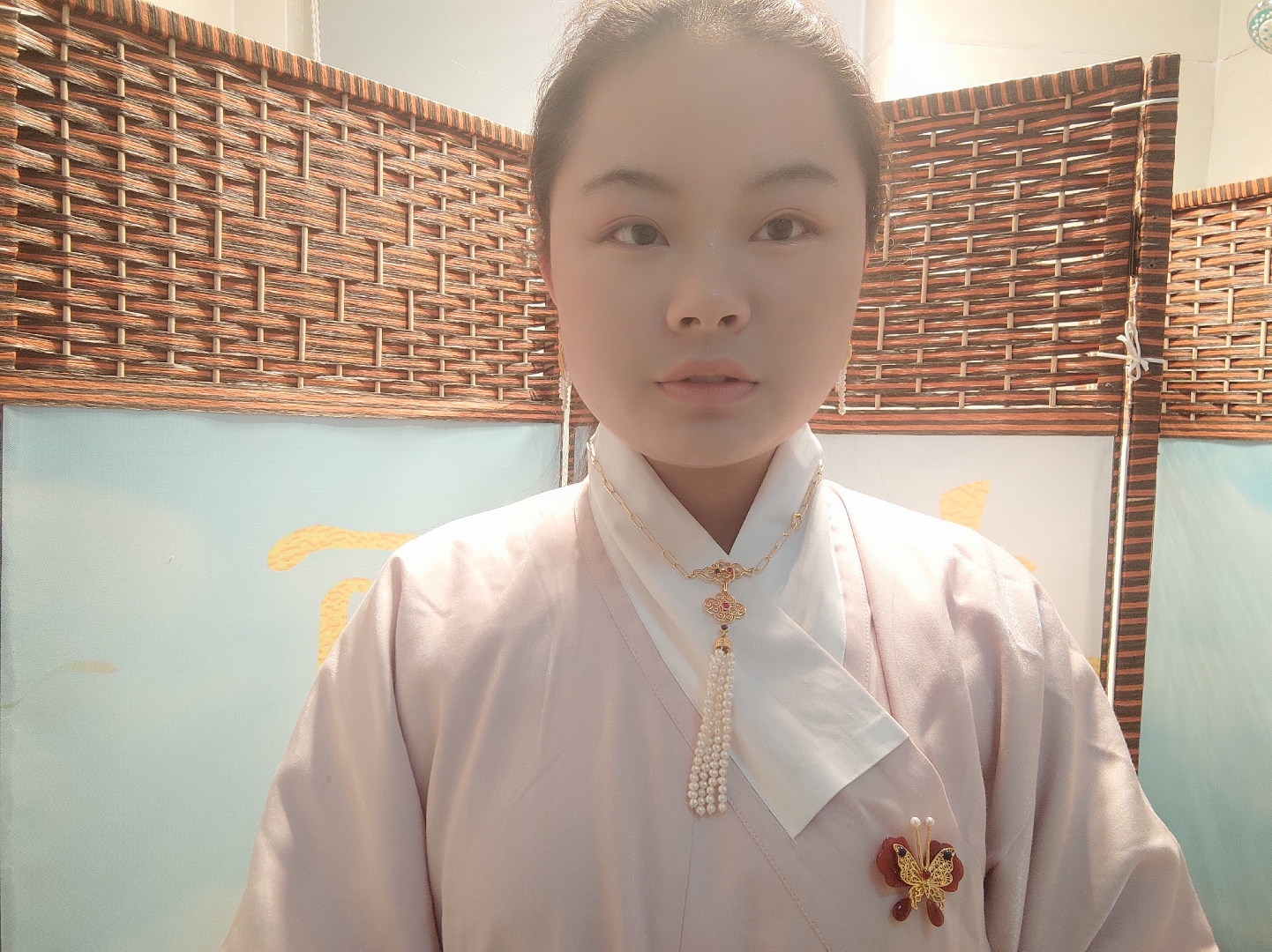 凝霜主播(凝霜文化传播有限公司) 凝霜主播(凝霜文化传播有限公司)